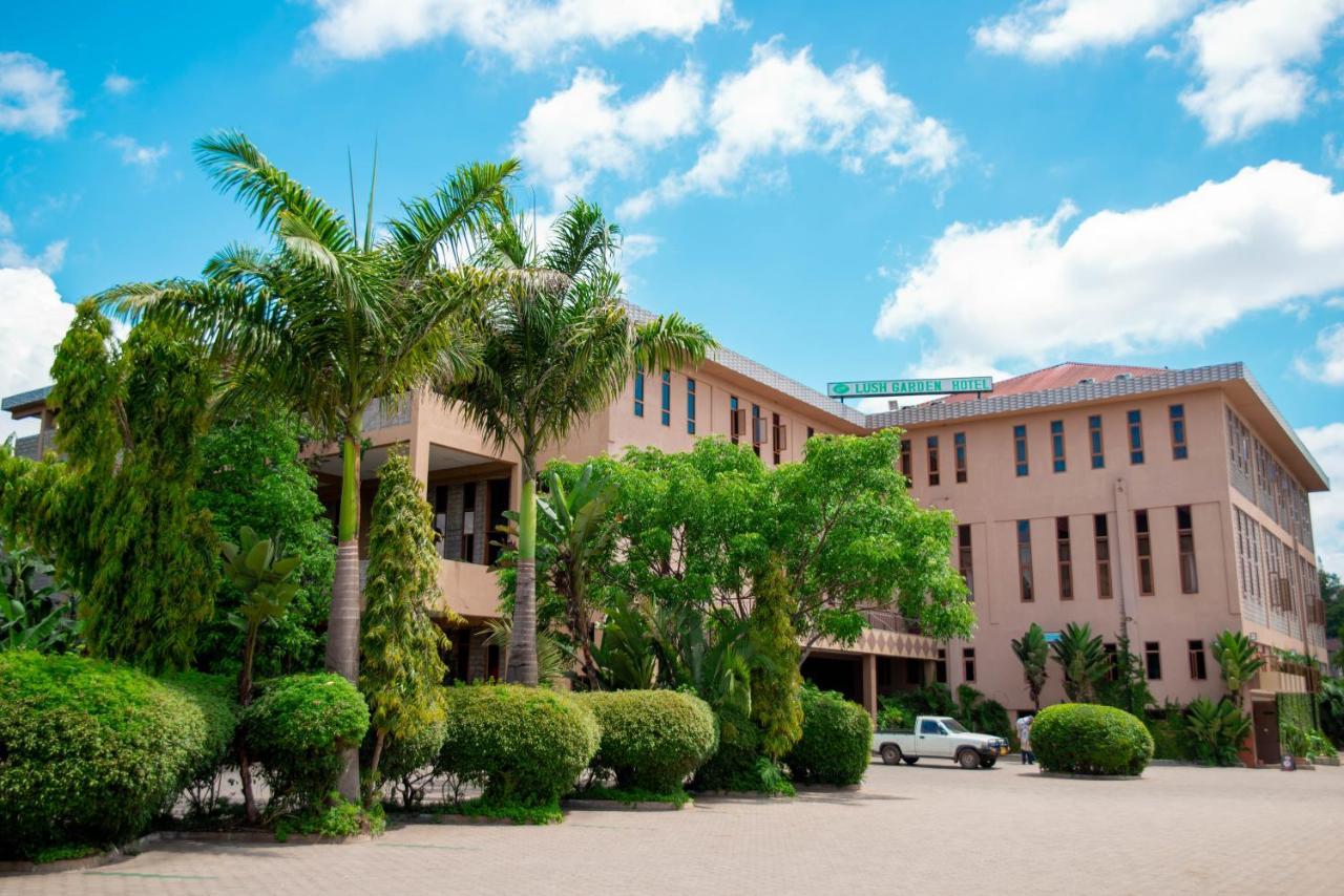 Lush Garden Hotel Arusha Exterior photo