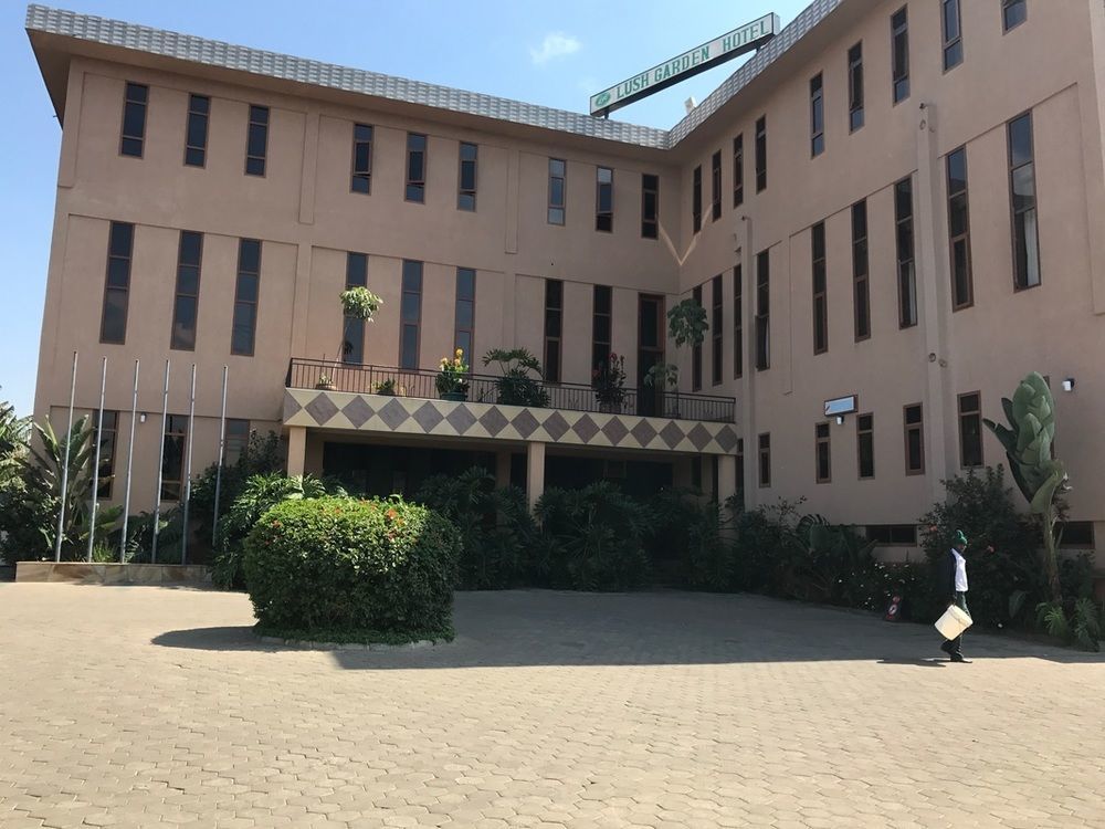 Lush Garden Hotel Arusha Exterior photo
