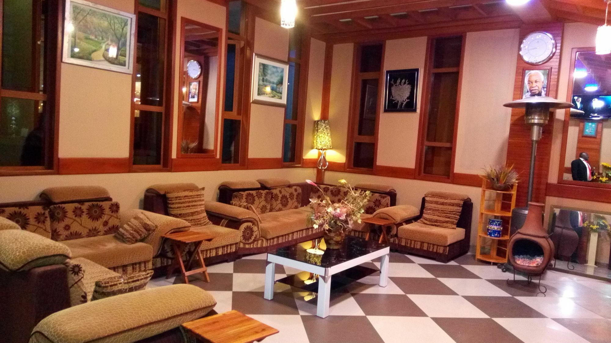 Lush Garden Hotel Arusha Exterior photo